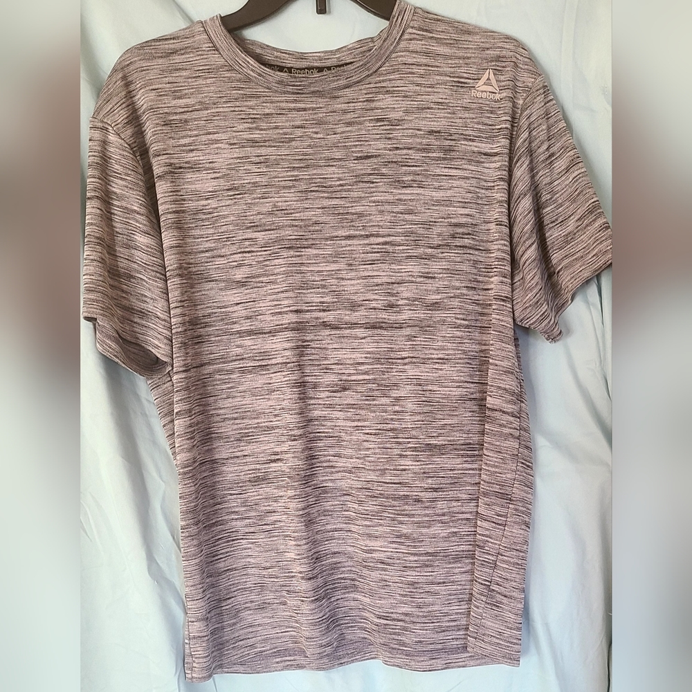 Men's Reebok, Size Med, Short Sleeve Shirt